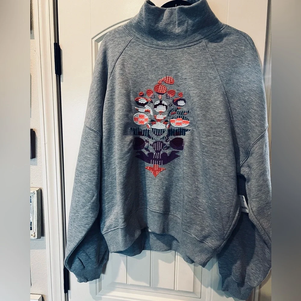 Free People On Your Mark Sweatshirt - Picture 7 of 8